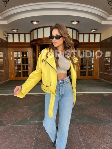 Желтая косуха из натуральной кожи - фото 2