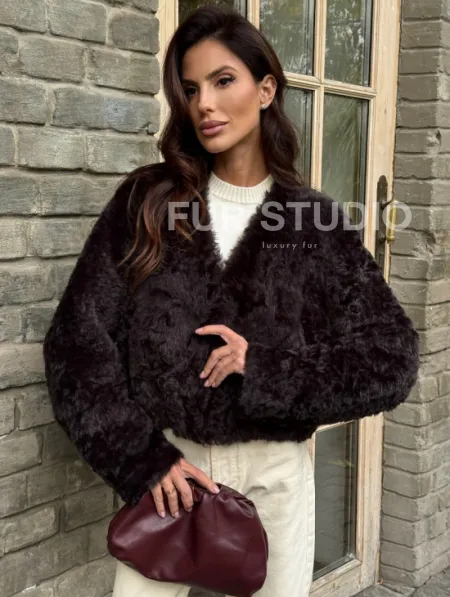 Укороченная шуба из овчины калган - фото 4