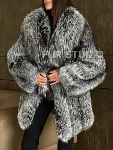 Женская шуба из чернобурки - фото 5