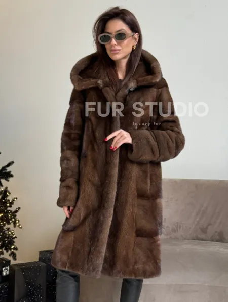 Норковая шуба с капюшоном в цвете орех - фото 0