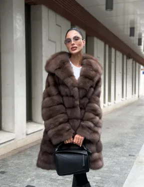 Шуба из меха куницы с капюшоном цвет трюфель - фото 6