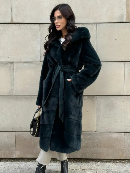 Шуба из аукционной норки NAFA с капюшоном - фото 11