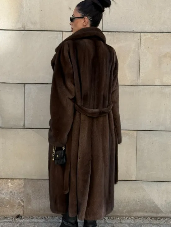 Норковая шуба цельный мех английский воротник KOPENHAGEN FUR - фото 8