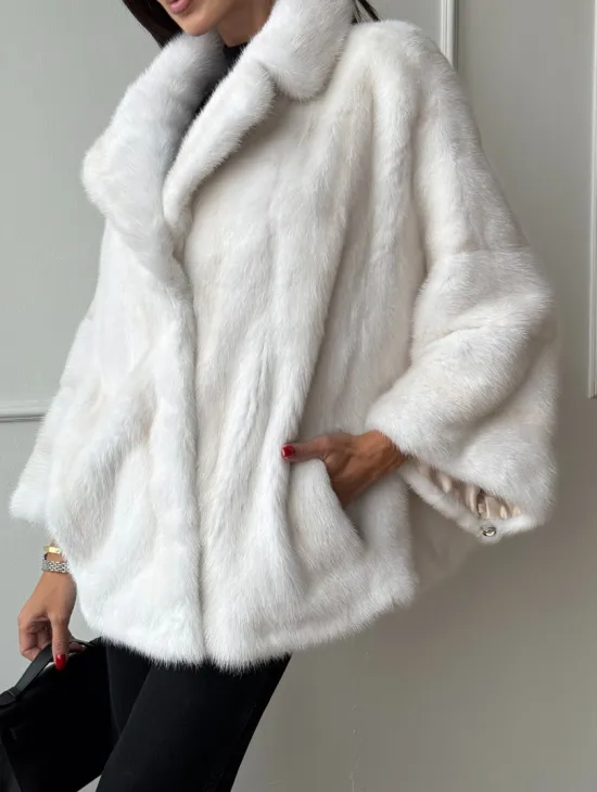 Полушубок из меха норки паломино с рукавом 