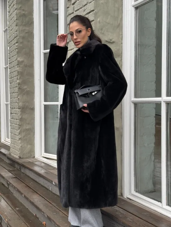 Шуба из канадской аукционной норки с английским воротником - Total black - фото 0