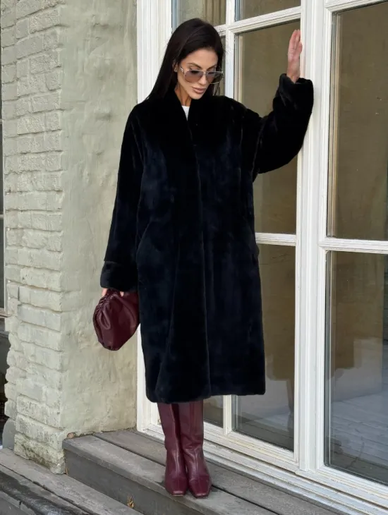 Элитная шуба из меха норки Luxury Fur Blackglama с V-образным воротником - фото 4