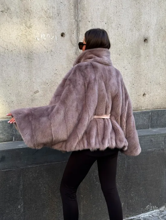 Автоледи из норки под пояс, фасон 