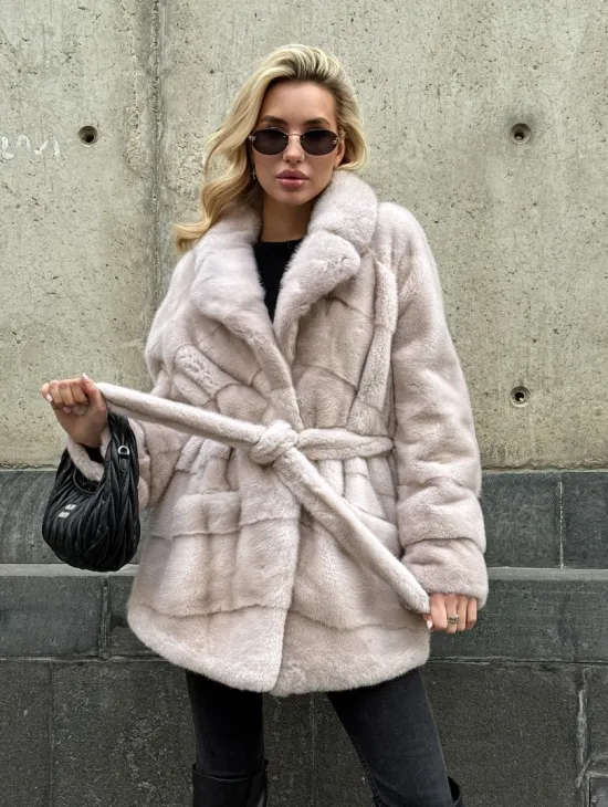 Светлый норковый полушубок PREMIUM FUR с английским воротником - фото 9