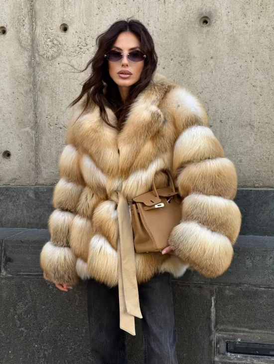 Шуба из меха лисы Golden Sunrise Premium с английским воротником - фото 10
