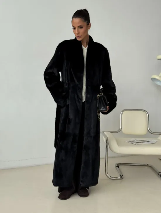 Длинная черная норковая шуба - фото 10