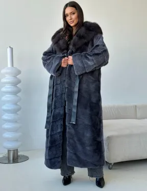 Длинная норковая шуба с куницей капюшон - фото 8
