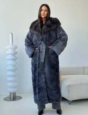 Длинная норковая шуба с куницей капюшон - фото 11