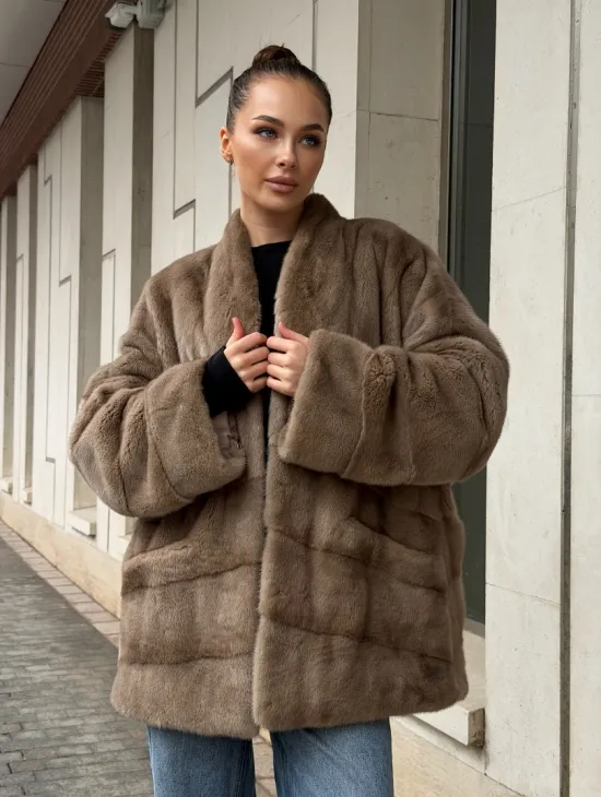 Норковый полушубок пастель V-образный воротник - фото 10