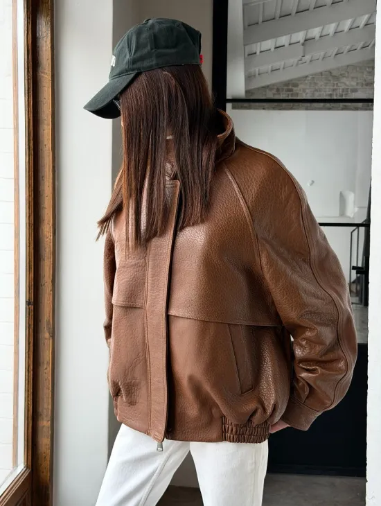 Стильная кожаная куртка - фото 13