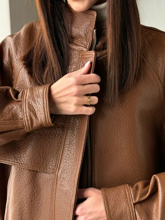 Стильная кожаная куртка - фото 1