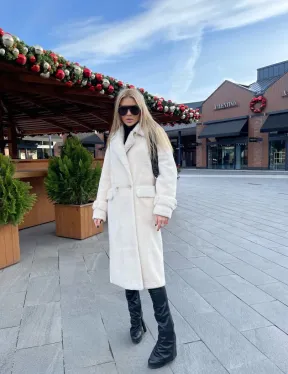 Экошуба в белом цвете с английским воротником - фото 7