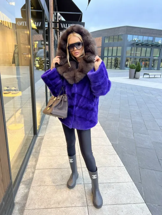 Шуба норковая с капюшоном из меха куницы - цвет фиолетовый - фото 3
