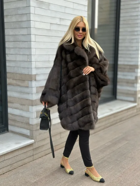 Шуба из натурального меха баргузинского соболя (седина 2) - фото 0