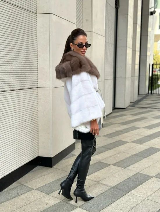 Шуба норковая пончо капюшон куница - белый жемчуг - фото 6