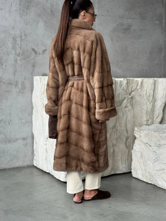 Шуба норковая английский воротник - цвет пастель - фото 3