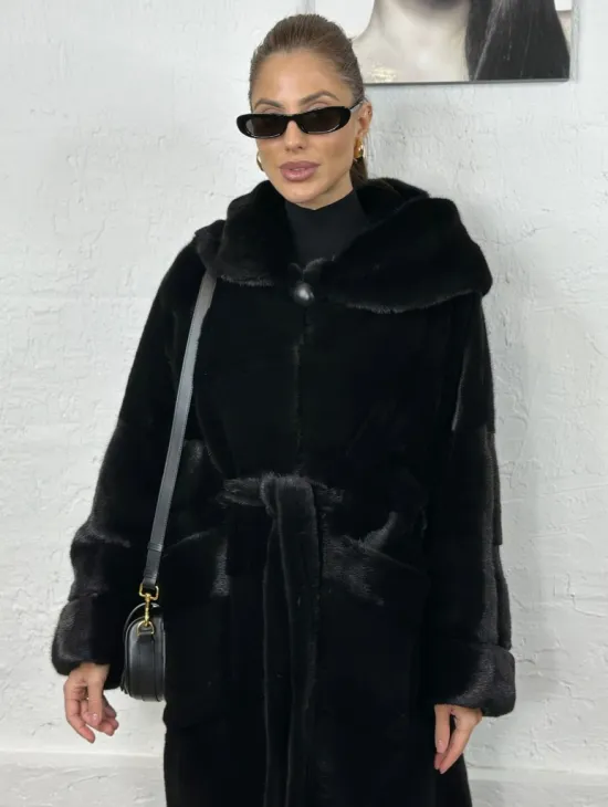 Черная шуба из импортной норки с капюшоном - фото 1