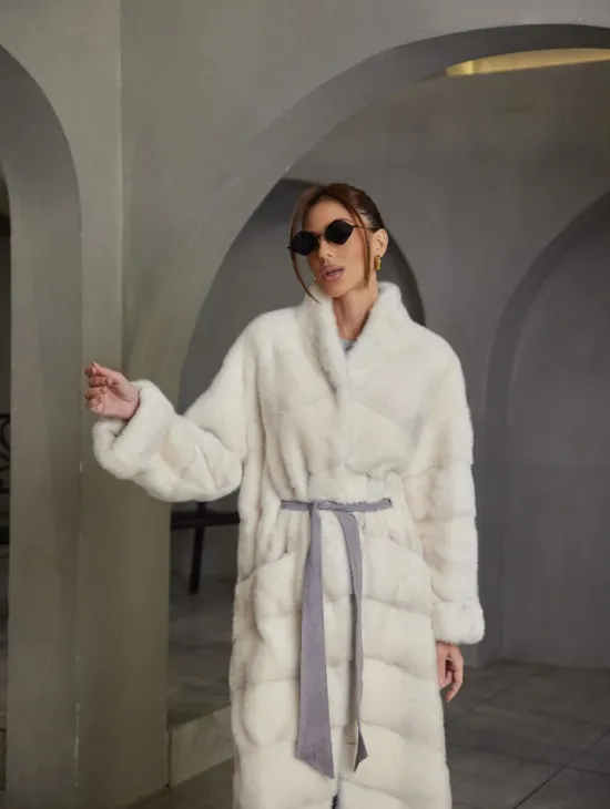 Норковая шуба паркет, воротник - отворот цвет жемчуг - фото 2