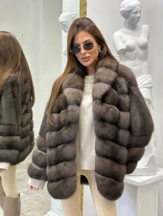 Стильный жакет из меха соболя - фото 0