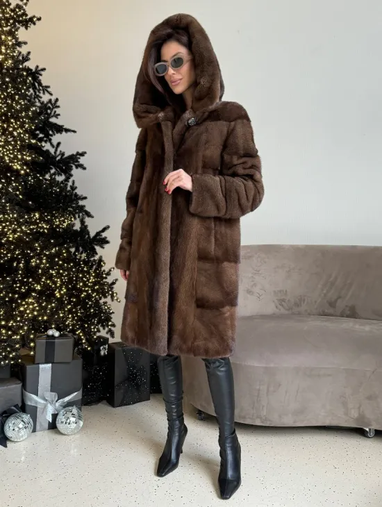 Норковая шуба с капюшоном в цвете орех - фото 3