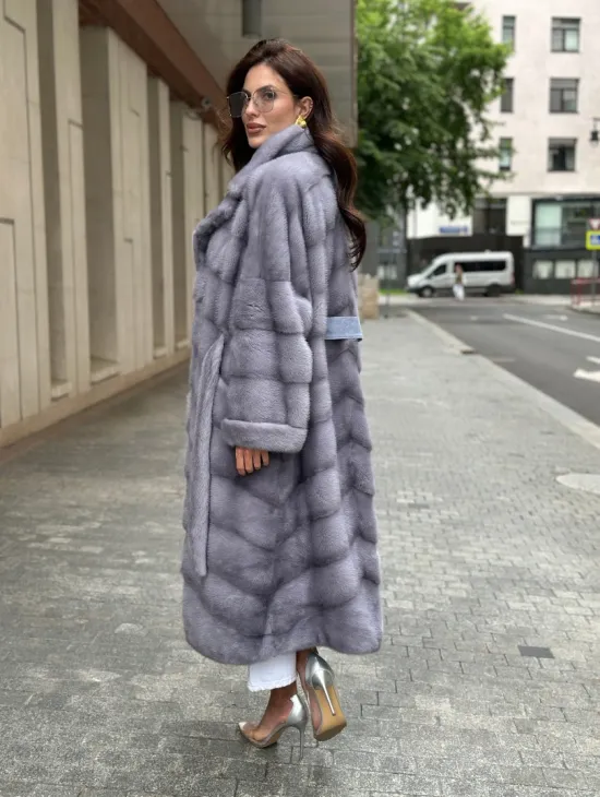 Пальто из голубой норки - фото 4